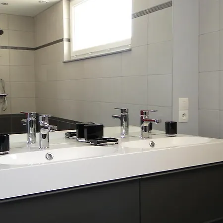 Au Refuge Des Allies Turqueville